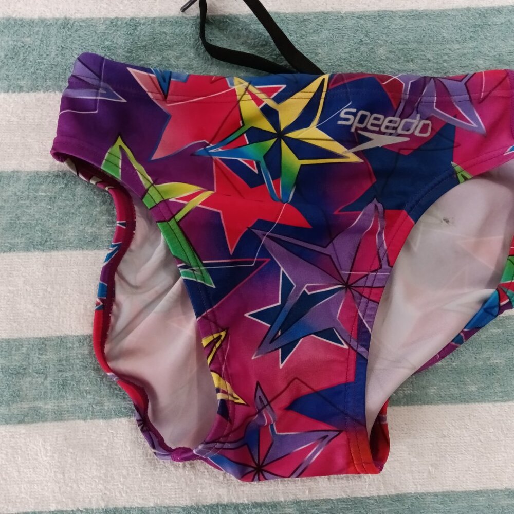 JAPANESE COMPETITIVE SWIM BRIEF, BRIGHT STARS PATTERN, ASIAN SIZE "L" (*)